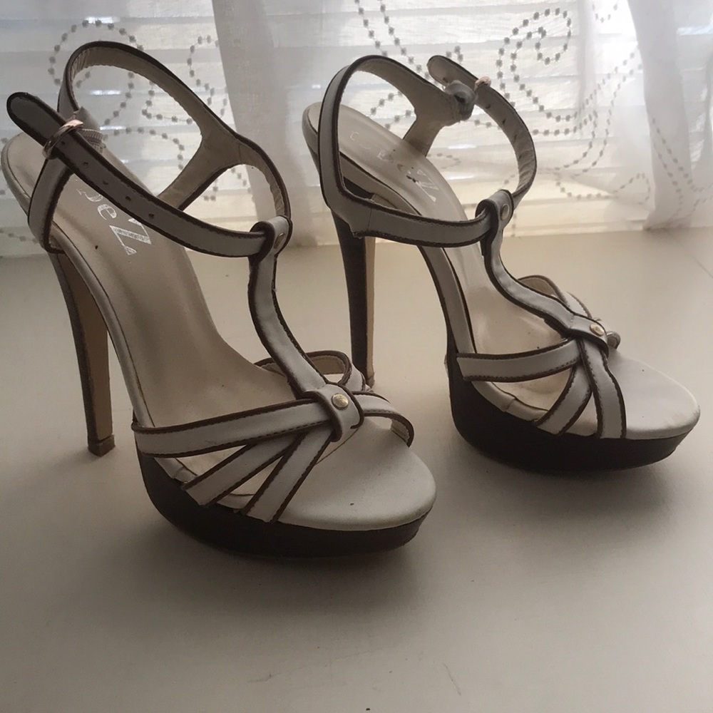 Brown/cream heels